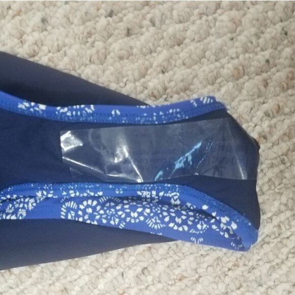 Robin Piccone Front Tie One-Piece Swimsuit Cornflower 6 NWT - Picture 12 of 13